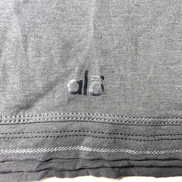 Alo yoga Gray Active Wear Top Sz S - Picture 5 of 7